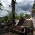 Puits Lac-Beauport - Puits artésien Lac-Beauport - Comacchio MC-900P - Foreuse sur Chenilles - Collerette de bentonite - Hydrofracturation - Système de pompage - Chemin des Lacs